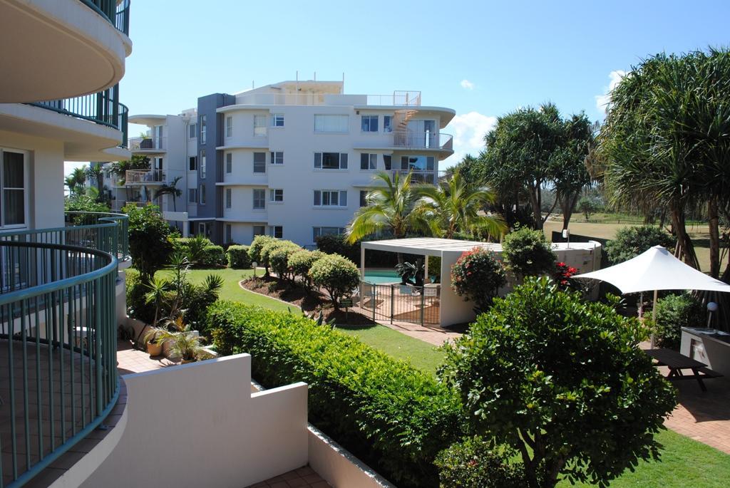 Surfside On The Beach Buddina Exteriör bild