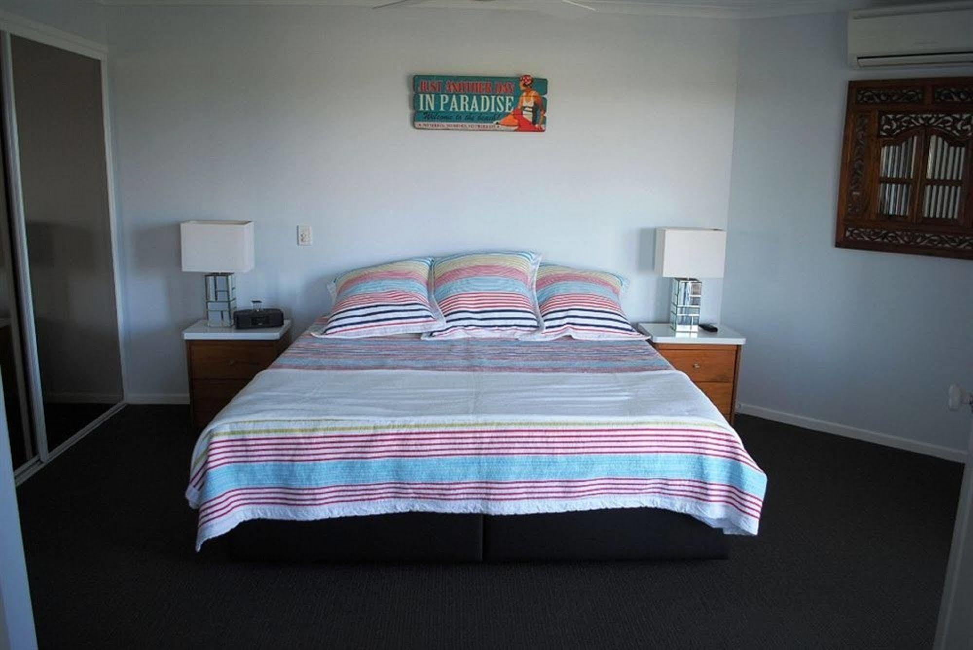 Surfside On The Beach Buddina Exteriör bild