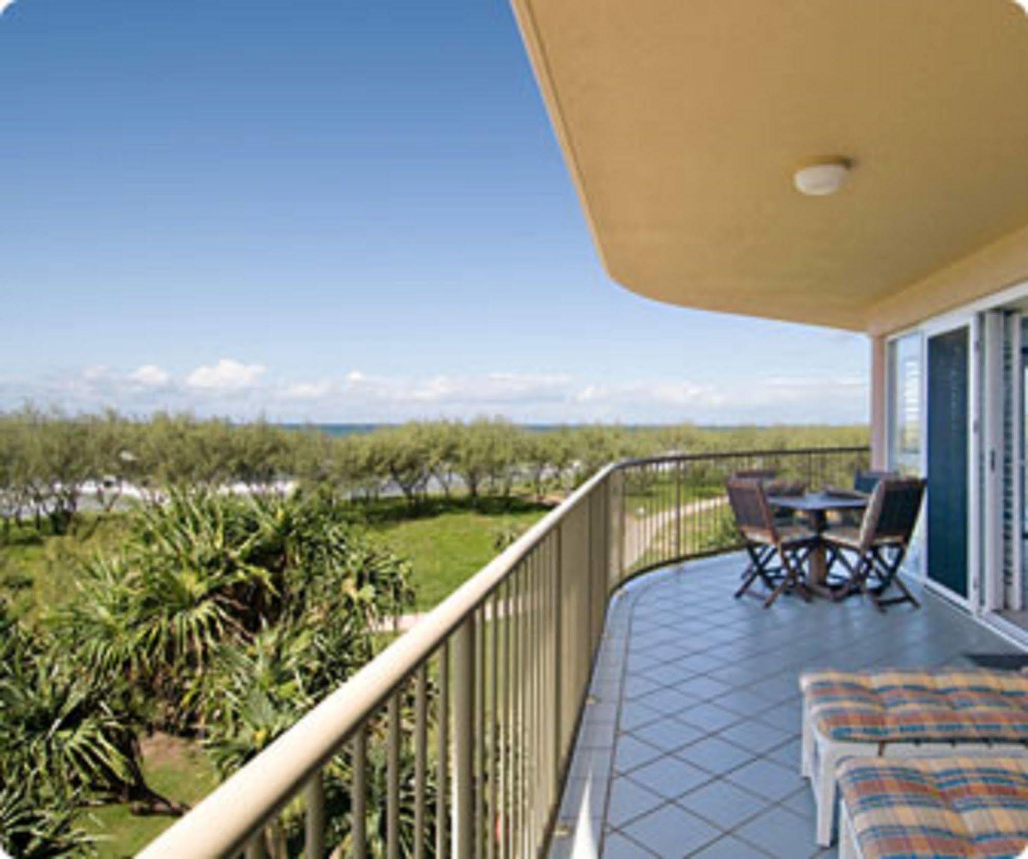 Surfside On The Beach Buddina Exteriör bild